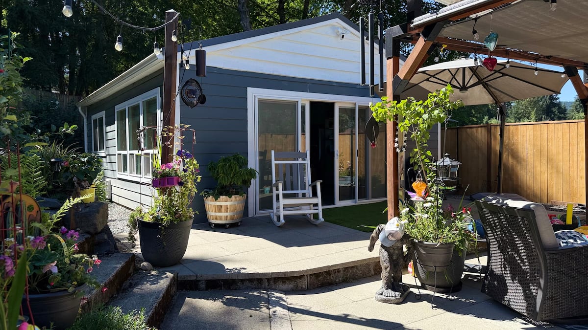 La Casetta and its peaceful garden patio